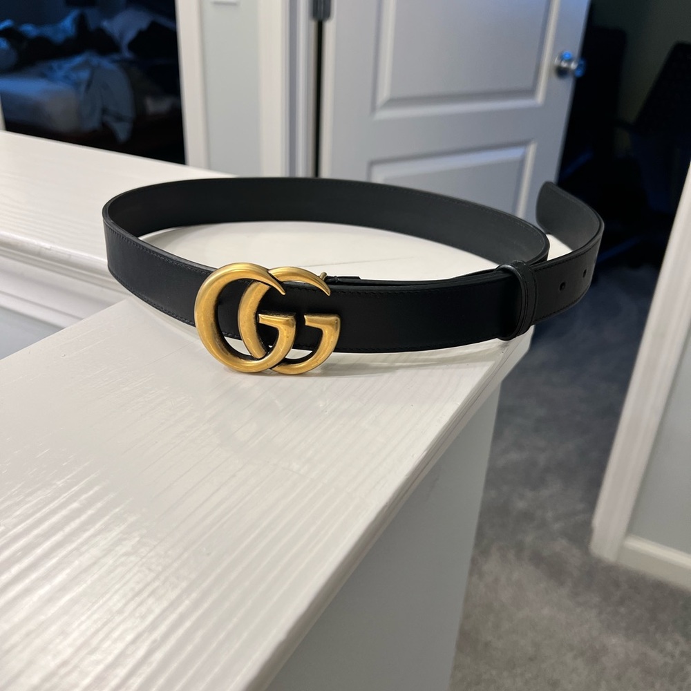 Gucci Black Belt with Gold Buckle